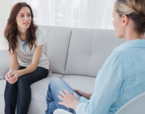 Dr. Lena Pearlman Shares 5 Reasons Why People Don&#8217;t Go To A Therapist (When They Really Need To)&#8230;